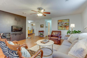 Centrally located in NWA Walk to Wrights BBQ!